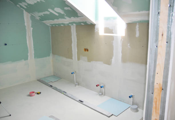 Best Drywall Repair  in Plymouth, WI